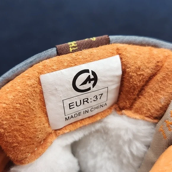 TMA Eyes Winter Strappy Boots Gray Women’s Size 6.5 - Picture 9 of 11